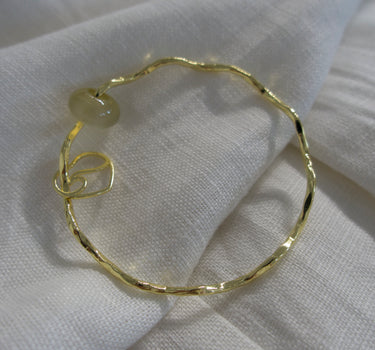 Topaz Charm Bangle 18k