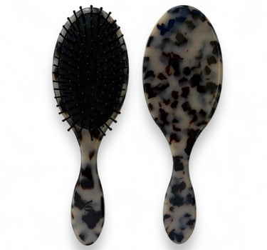 XOXO Hair Brush